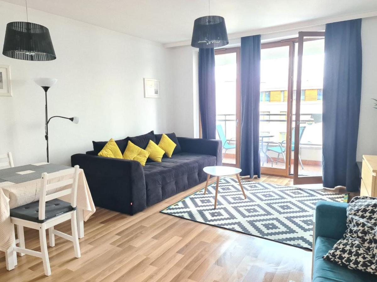 Dworska Studio Apartment คราคูฟ ภายนอก รูปภาพ