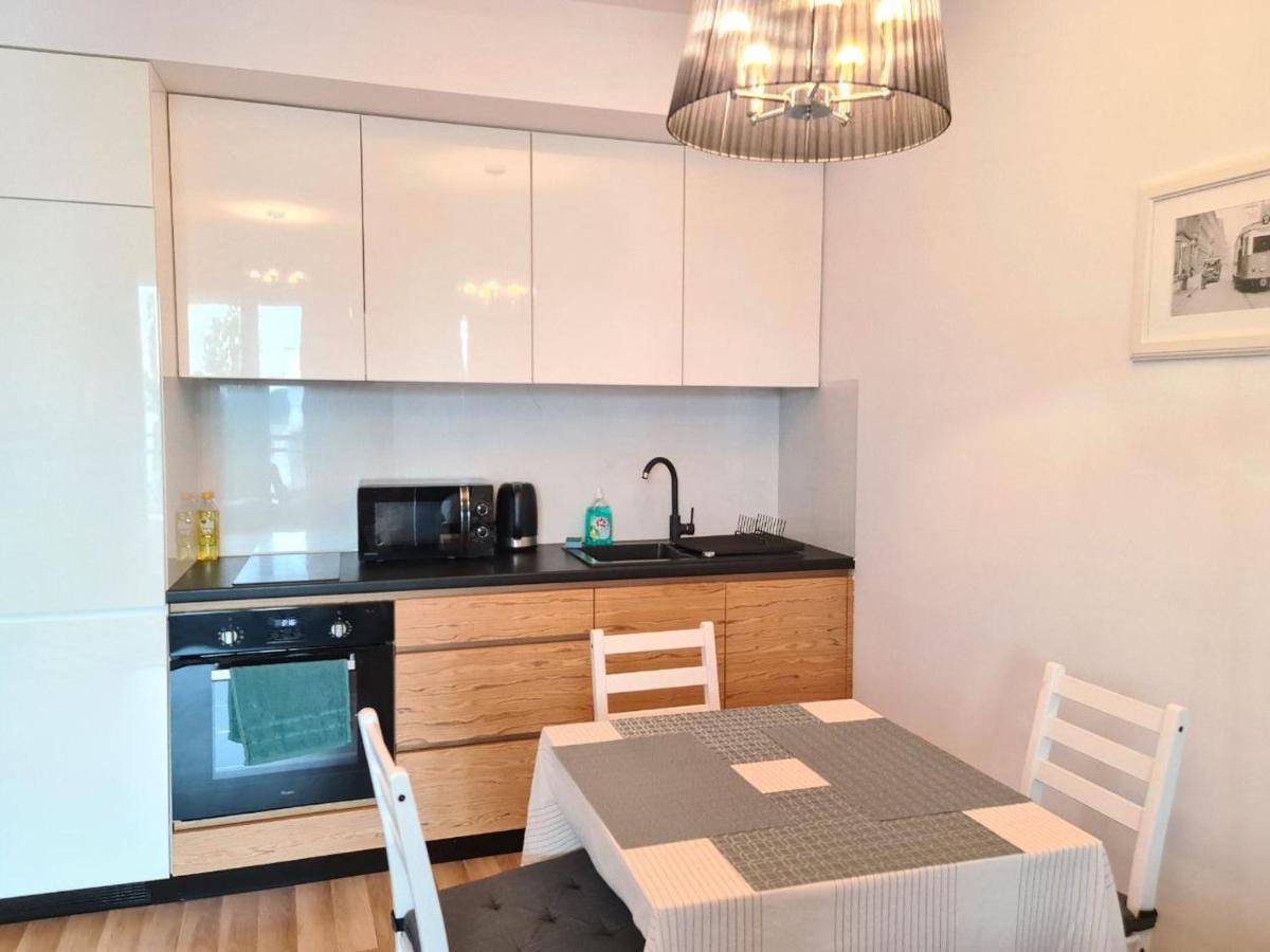 Dworska Studio Apartment คราคูฟ ภายนอก รูปภาพ