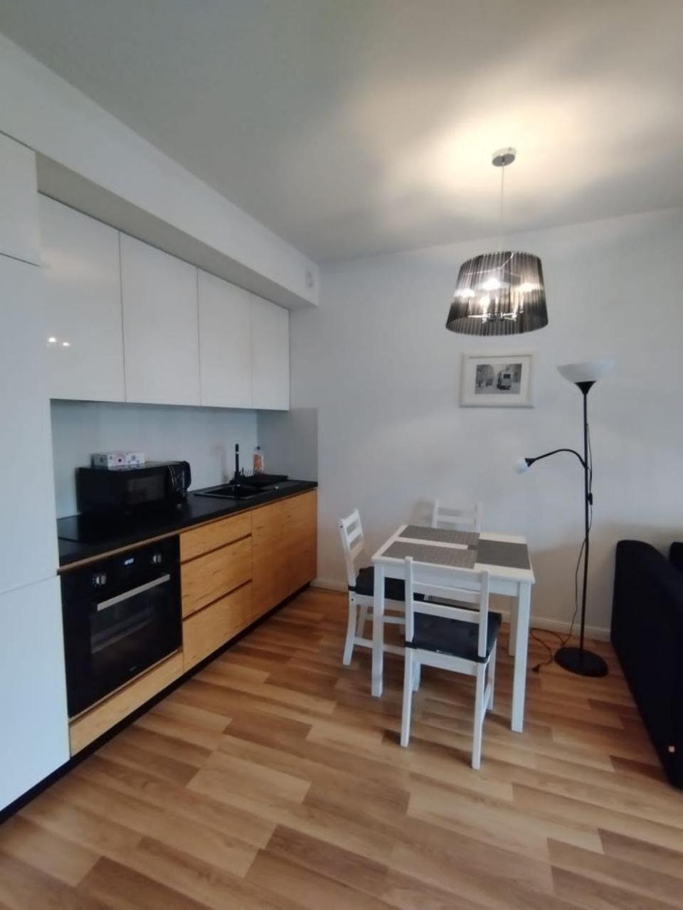 Dworska Studio Apartment คราคูฟ ภายนอก รูปภาพ